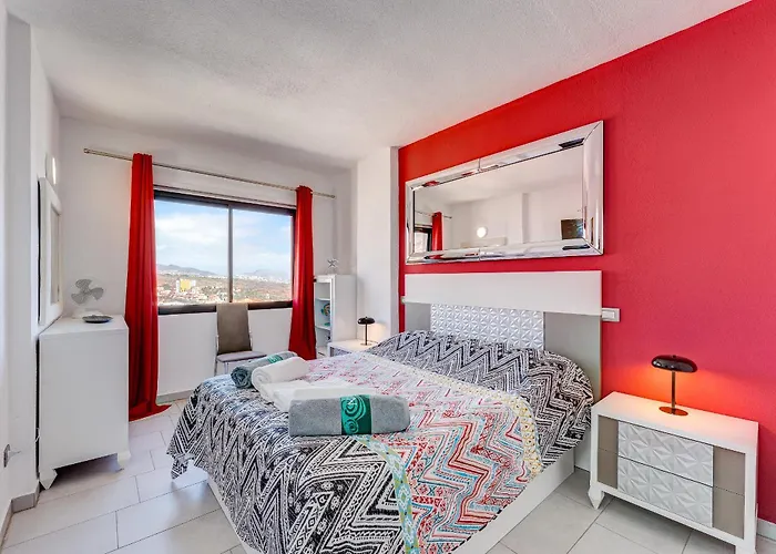 14th Floor Panoramic View Apartment